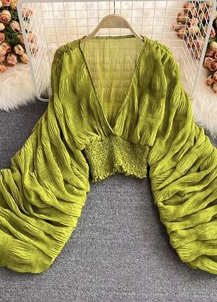 Блуза one size зелена оливкова