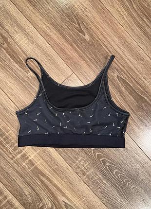 Топ на дівчинку nike 4