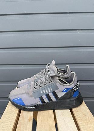 Кросівки adidas nmd_r1 v2