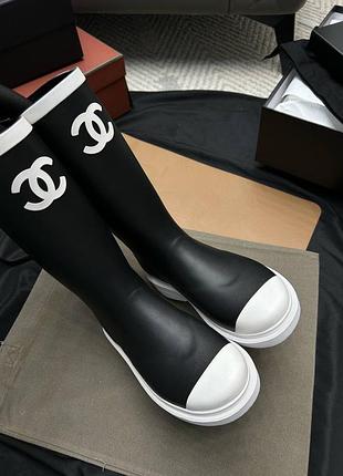 Гумові чоботи ідеально на осінь 🍂 чорні з білим chanel