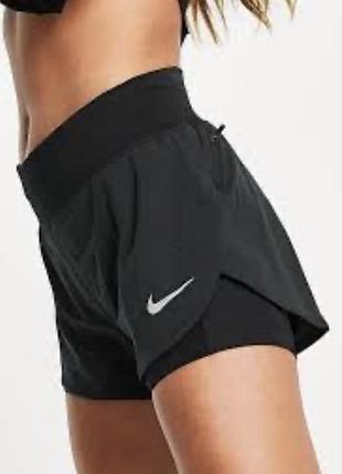Nike шорти для бігу