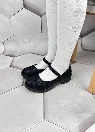 Туфли для девочки р 32,33,34,35,36,37