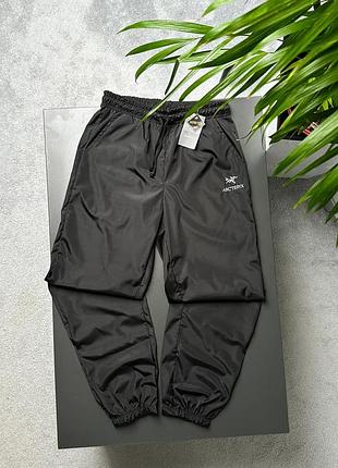 Спортивні штани чоловічі arc'teryx gore-tex чорні