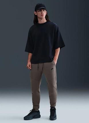Спортивные штаны nike sportswear tech fleece