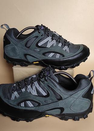Кроссовки туфли patagonia gore-tex.
размер 43,5 длина стельки 28 см.