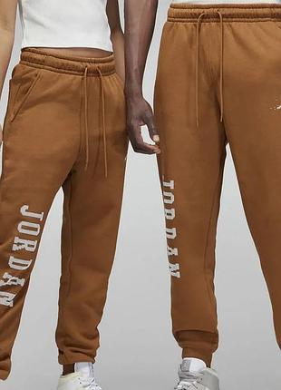 Спортивные штаны nike jordan essentials holiday 281