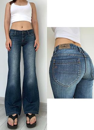 Джинсы 36 s 38 m средняя талия посадка клеш flared bootcut синие 2000ые