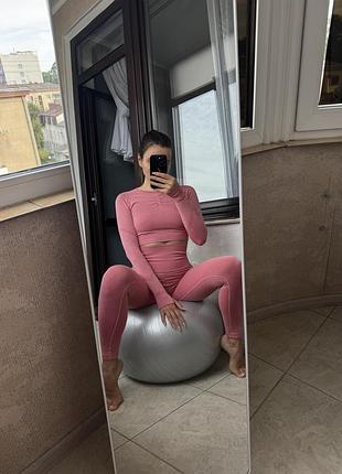 Костюм лосини