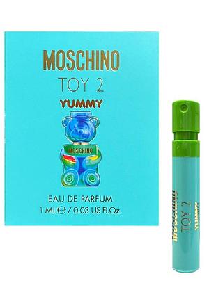 Парфумована вода moschino toy 2 yummy 1 мл пробник