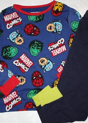 Котоновая  пижама "marvel" мальчику 3/4лет,р-98/104 отличное состояние