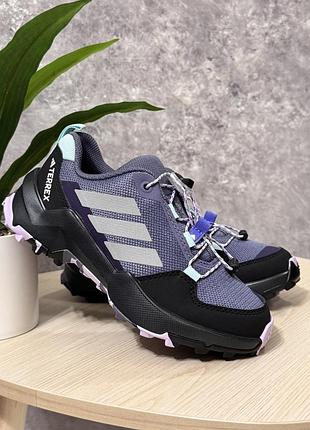 30р , нові дитячі кросівки adidas terrex на дівчинку, устілка 19см