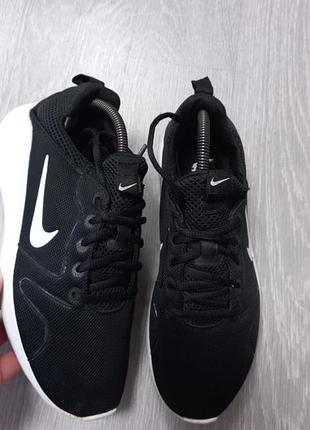 Женские кроссовки nike