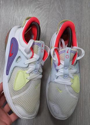 Женские кроссовки nike