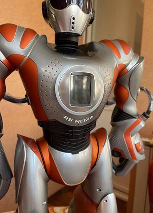 Програмований мультимедійний робот wowwee rs media 8061 5
