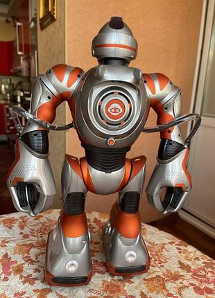 Програмований мультимедійний робот wowwee rs media 8061 7