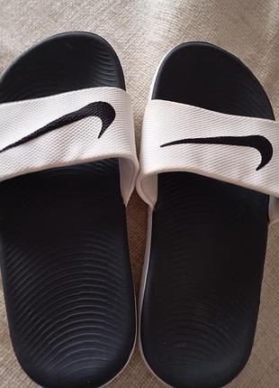 Шлепанцы nike