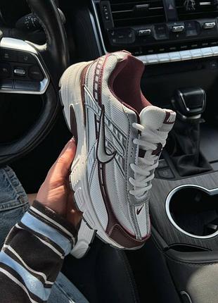 Nike initiator premium