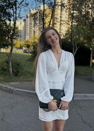 Сукня біла атласна, 36 розмір
