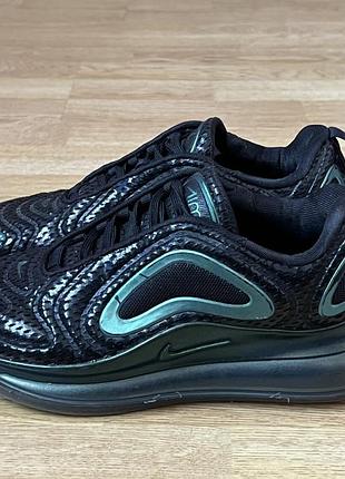 Кроссовки nike оригинал в хорошем состоянии 35,5 размер