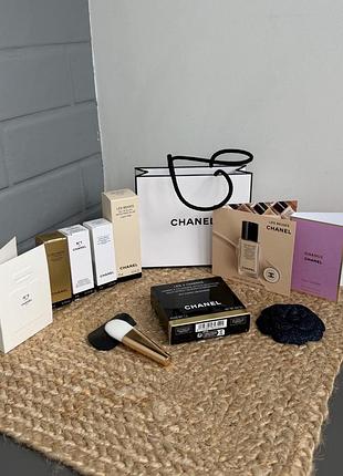 Набір косметики chanel оригінал румʼна тіні ☝️ відправка здійснюється після повної оплати на карту.