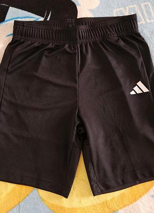 Шорты adidas оригинал р.146-152