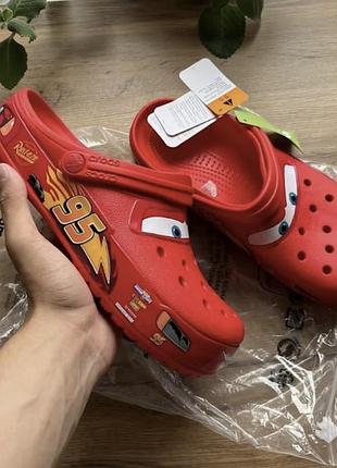 Crocs mcqueen
