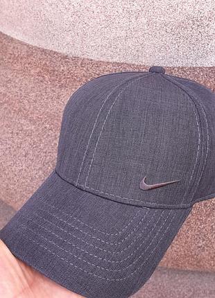 Бейсболка nike