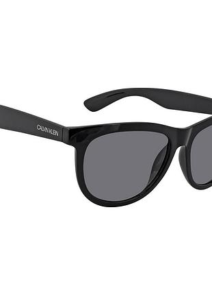 Сонцезахисні окуляри oval calvin klein