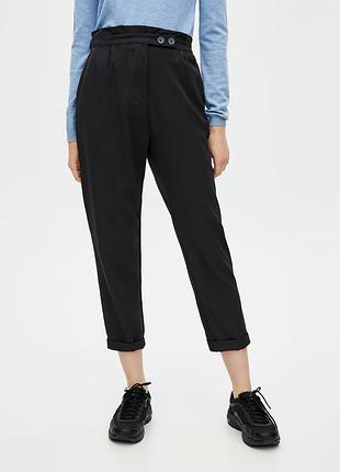 Брюки женские pull&bear р 28 m в чёрном цвете полиэстер zara h&m