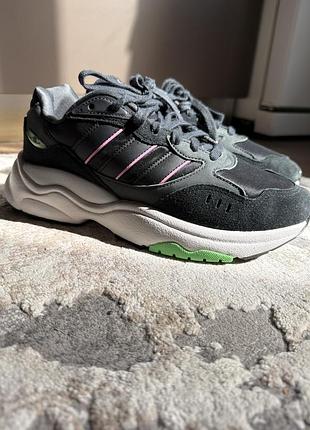 Кросівки adidas