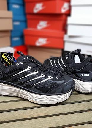Hoka one one mafate черные с белым