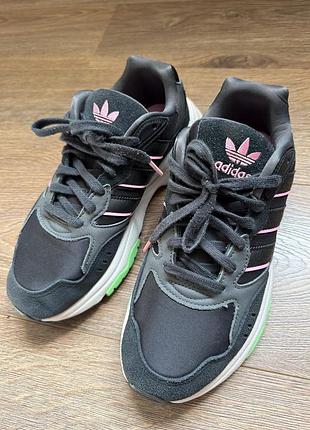 Кросівки adidas 9