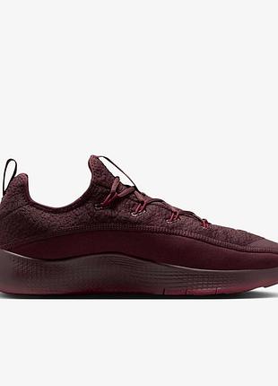 Кроссовки nike lebron tr 1 3