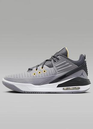 Кроссовки nike air jordan max aura 5