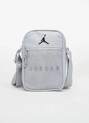 Сумка nike air jordan jam blacktop festival