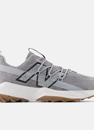 Кроссовки new balance tektrel