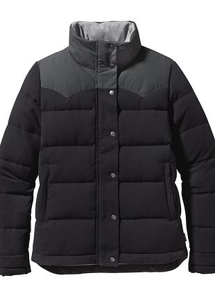 Крута жіноча куртка на пуху patagonia bivy jacket 600 набивка пуху зносостійкі вставочки на плечах  лаконічний дизайн розмір : m