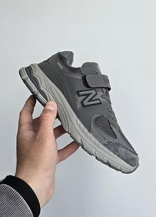 Підліткові / дитячі кросівки new balance 2002r dark grey