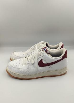 Оригинальные кожаные мужские кроссовки nike air force 1 '07 low "team red"/ размер 44 (стелька 28 см)