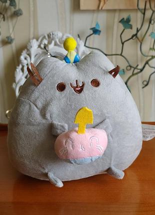 Мягкая игрушка кот пушин с пирожным (pusheen cat) 🎂🐱