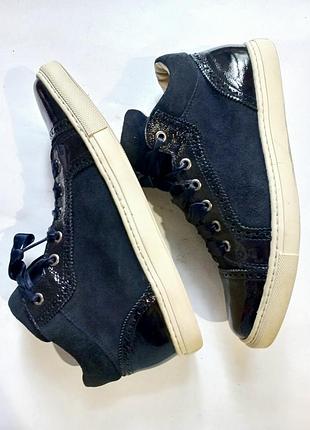 Кеды женские navyboot(известный швейцарский производитель качественной обуви)40-41p из натуральной кожи снаружи и изнутри в идеальном состоянии
