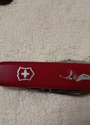 Коллекционный швейцарский нож victorinox gollfer