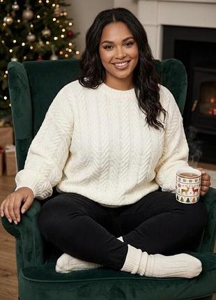 In the style новий теплий обʼємний білий жіночий джемпер в класичному стилі cable-knit фактурне в'язання з косами великий розмір 5xl-9xl