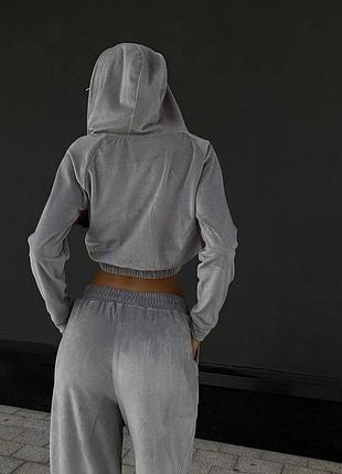 Костюм велюровый женский