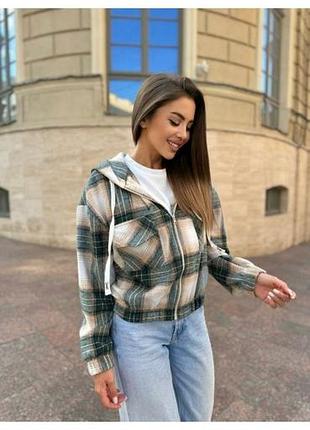 Жіночий бомбер. три кольори. розмір: s-m , l - xl.