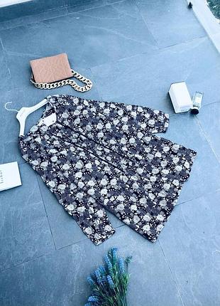 Сукня authentic з етикеткою