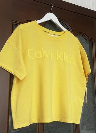 Футболка від calvin klein xl-xxl