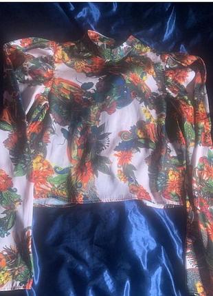 Яскрава блуза h&m