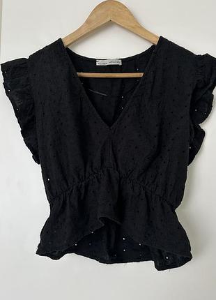 Pull and bear. m