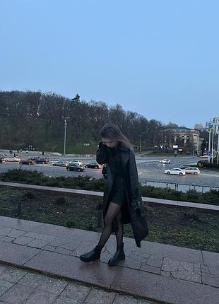 Тренч з дермантину